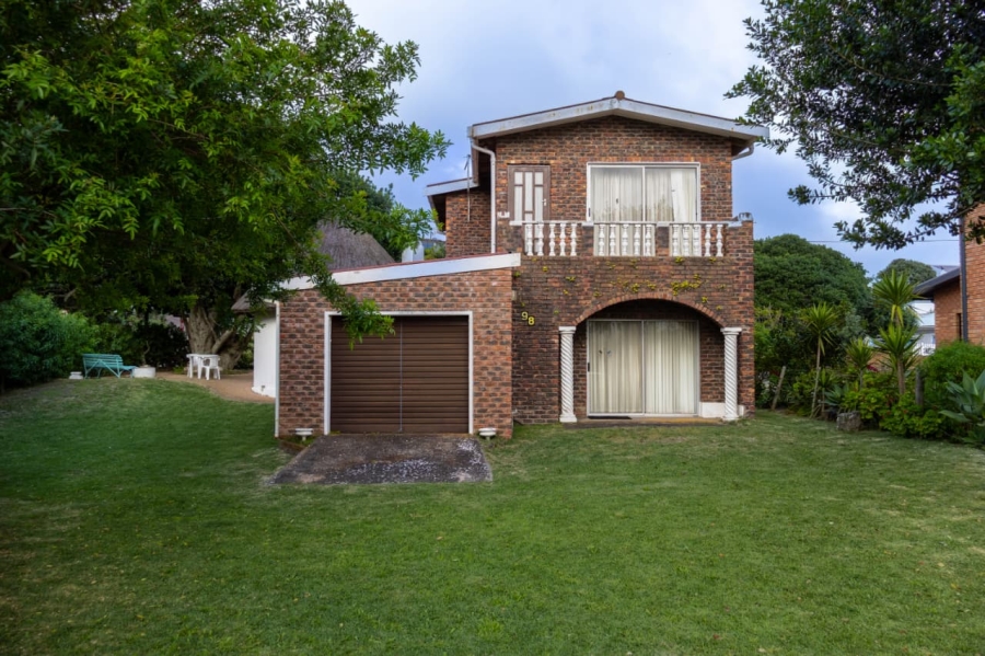 3 Bedroom Property for Sale in Stilbaai Oos Western Cape